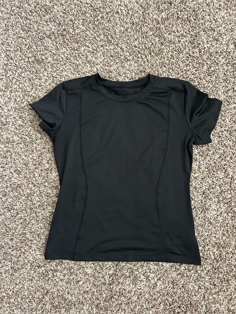 SHEIN Black Short-Sleeve Performance Tee